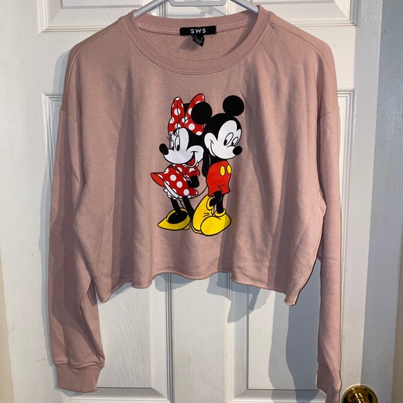 Disney Mickey and Minnie crop crew neck size M